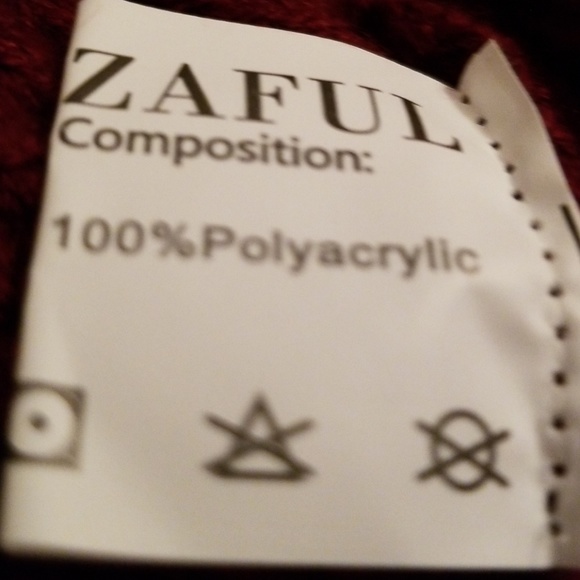 ❤💋🆕️**LAST ONE-Wine knitted pearl sweater - Picture 5 of 5